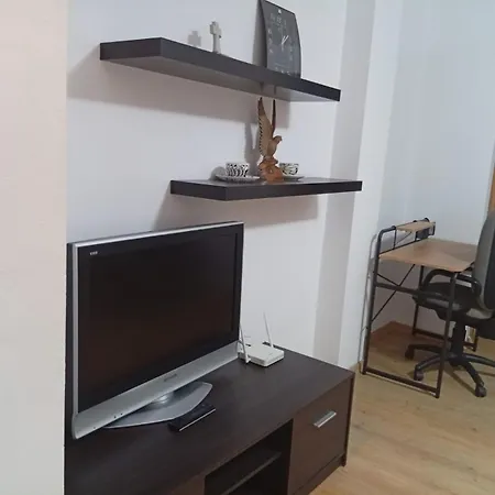 Economic Old Town Apartment *